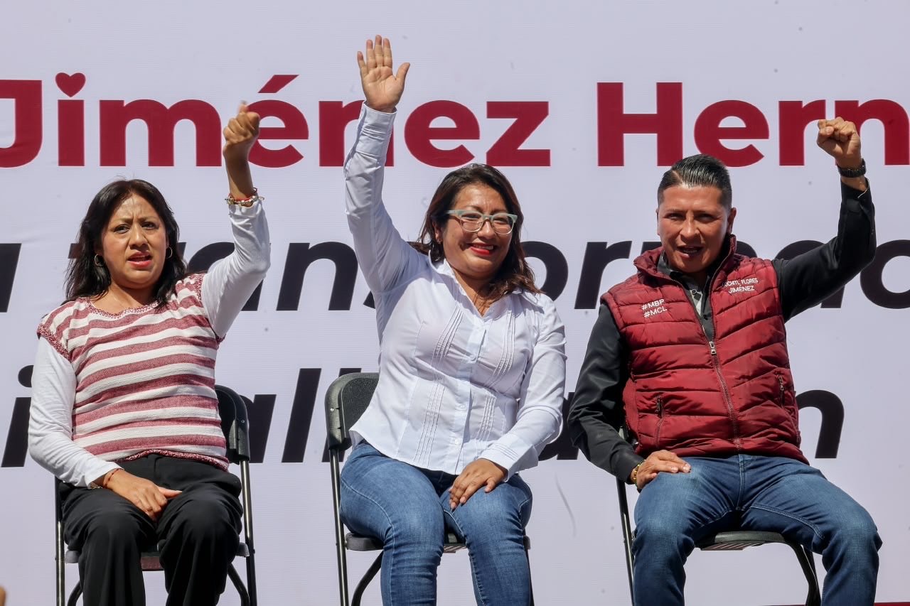 ANTE MILES DE SIMPATIZANTES SE PRESENTAN ASPIRANTES A LAS COORDINACIONES DE MORENA EN CHIMALHUACÁN