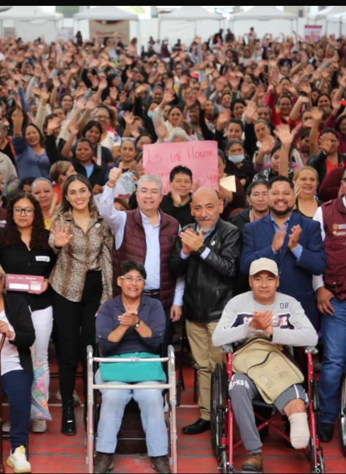 Entrega gobierno de Edomex 770 tarjetas de “jóvenes con bienestar” en Ecatepec ; reciben 6 mil pesos para continuar sus estudios en Ecatepec&nbsp;